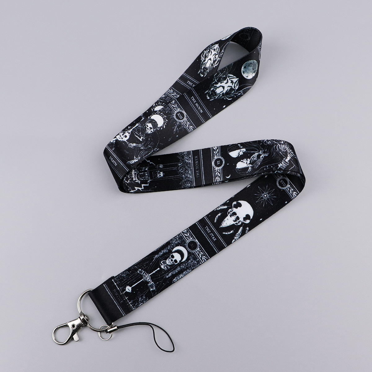 Tarot Themed Skull Lanyard Car - Gaming Card Holder recension och pris